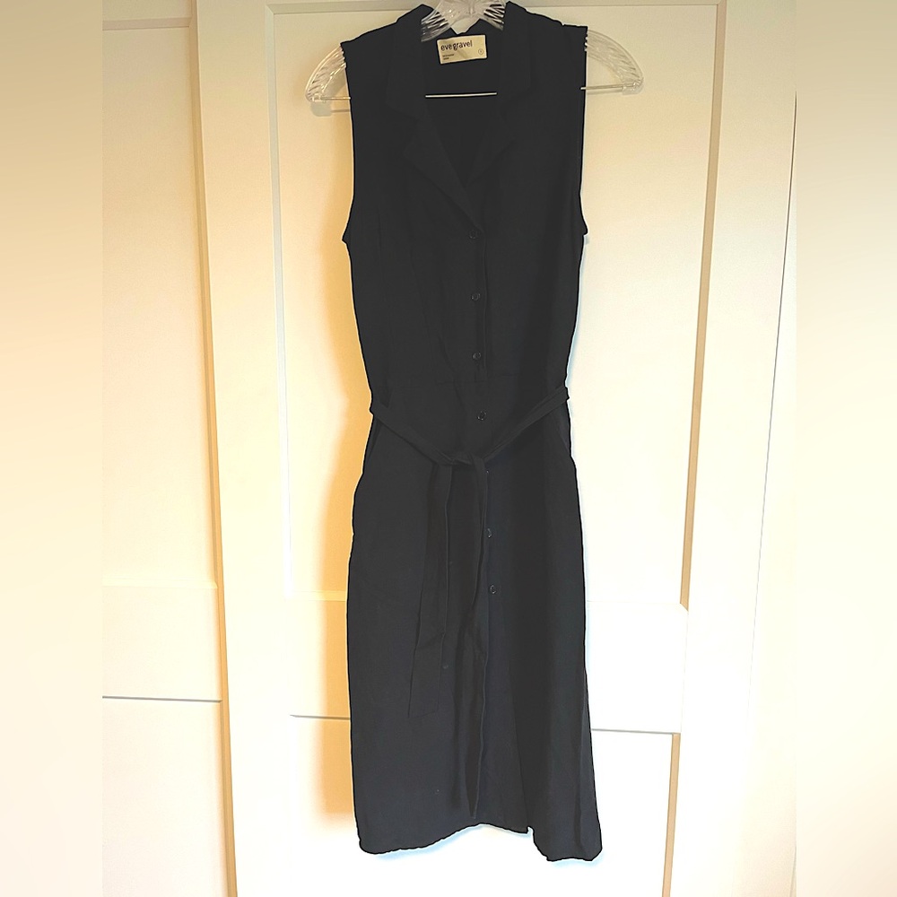 Eve Gravel Black Sleeveless Shirt Dress